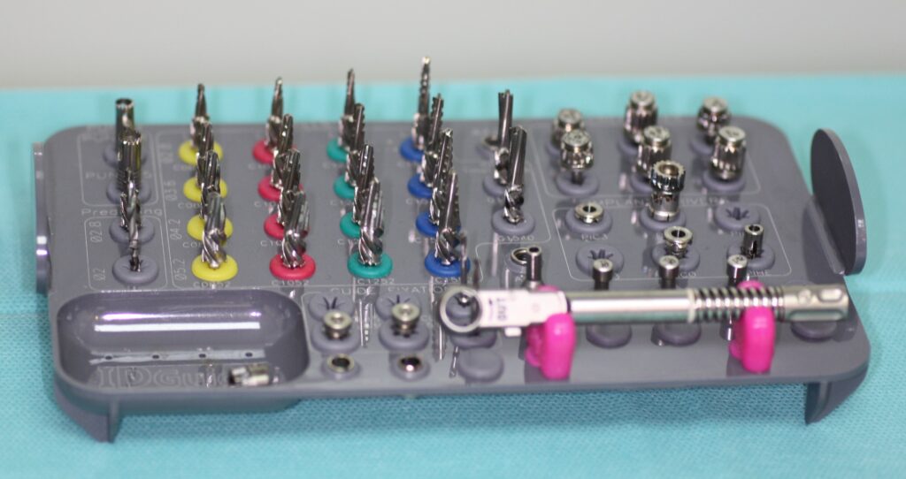 Trousse de chirurgie guidée